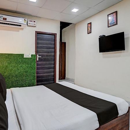 OYO 90525 Hotel Blackberry Faridabad Exterior foto