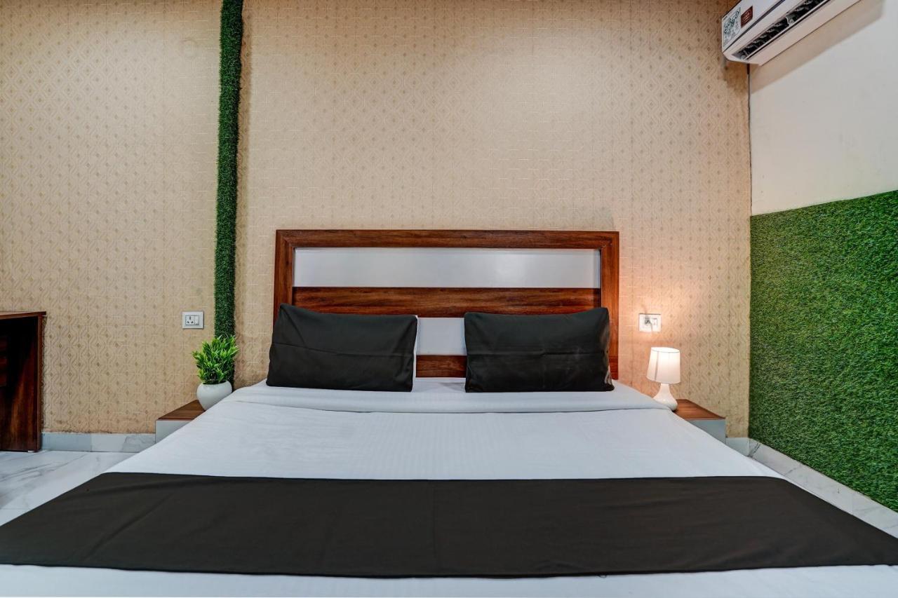 OYO 90525 Hotel Blackberry Faridabad Exterior foto