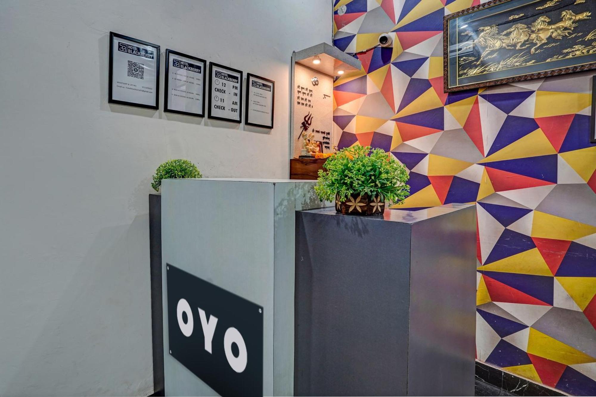 OYO 90525 Hotel Blackberry Faridabad Exterior foto